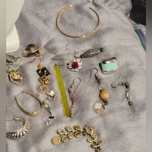 Variety of Single Mismatched Earrings/Pin for whatever you need!